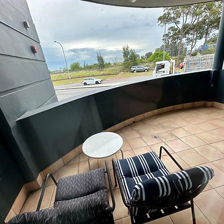 Sydney Airport Suites Exteriör bild