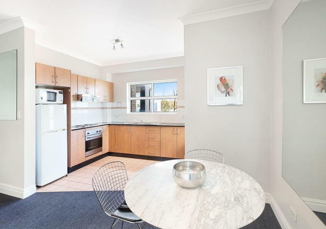 Sydney Airport Suites Exteriör bild