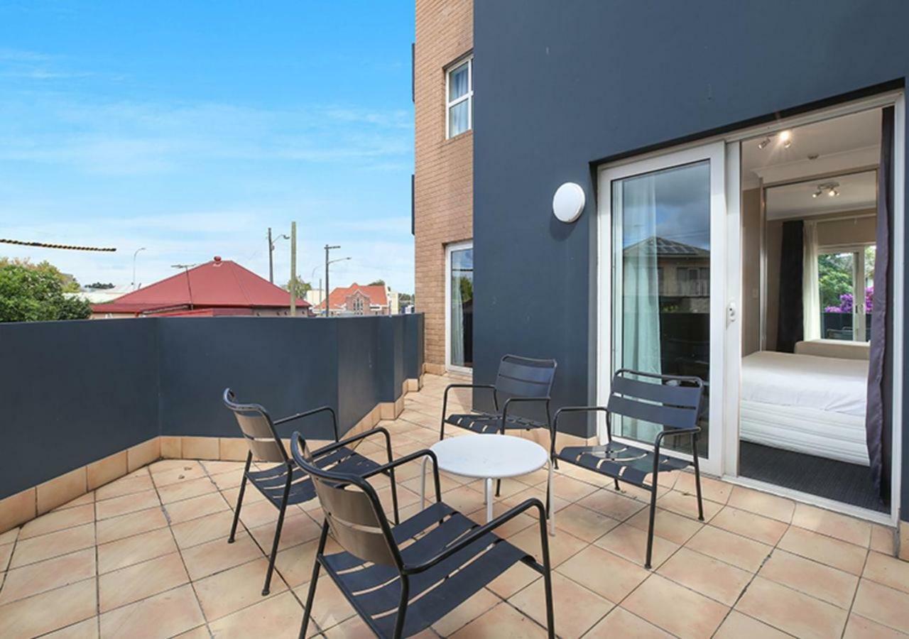 Sydney Airport Suites Exteriör bild