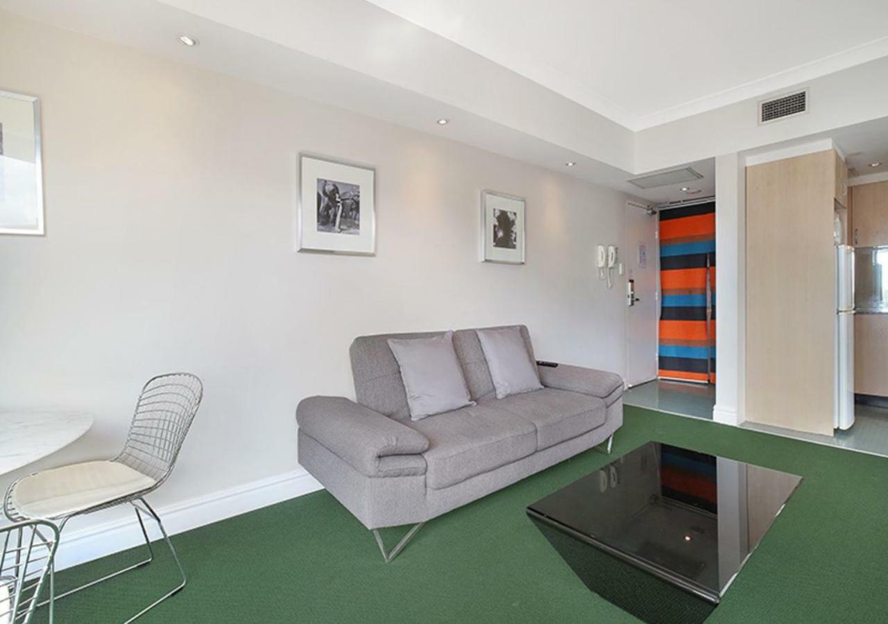 Sydney Airport Suites Exteriör bild
