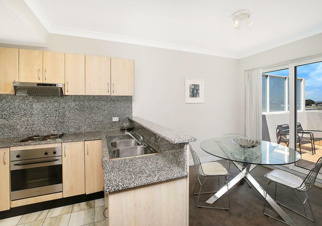 Sydney Airport Suites Exteriör bild