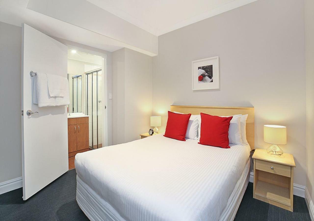 Sydney Airport Suites Exteriör bild